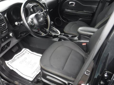 2014 Kia Soul +
