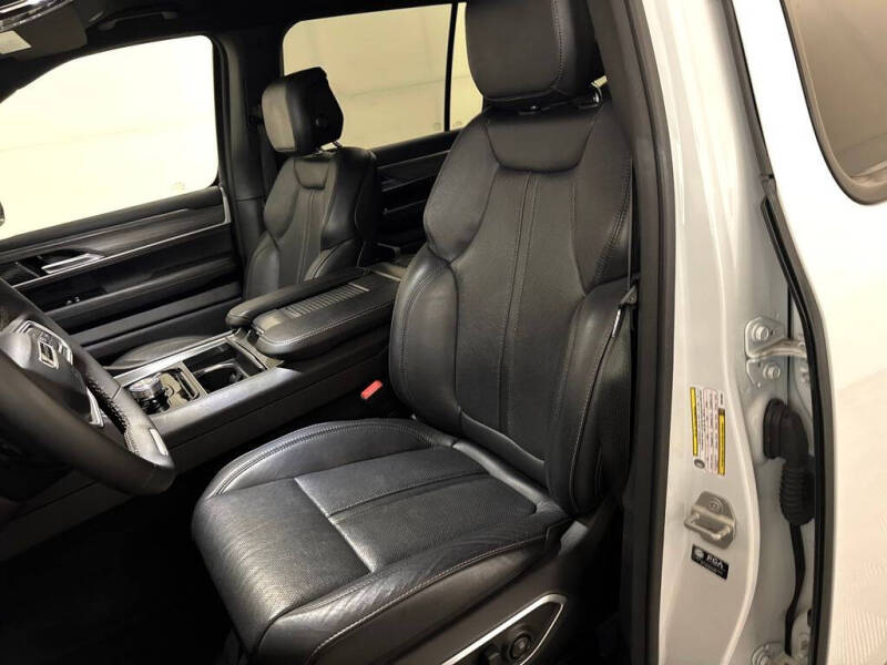 2023 Jeep Wagoneer L Series II