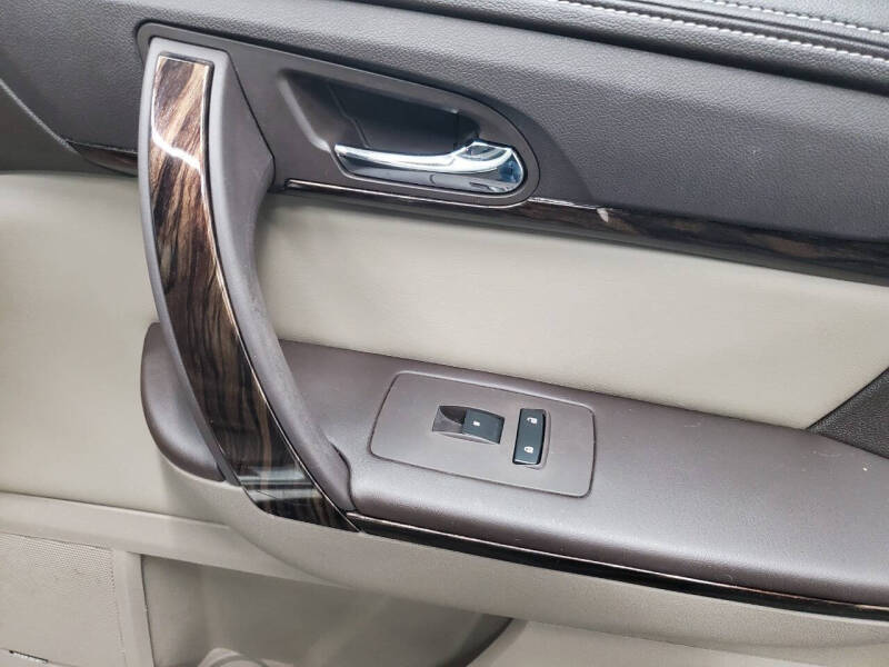 2015 GMC Acadia Denali