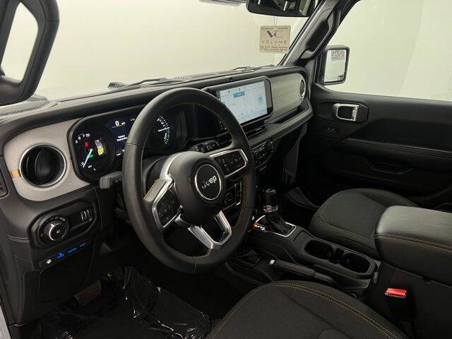 2024 Jeep Wrangler Sahara 4xe