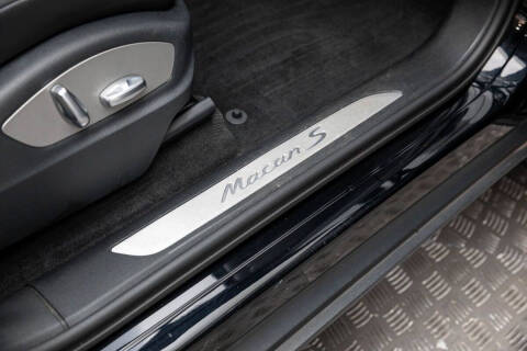 2016 Porsche Macan S