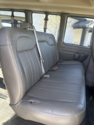 2016 Chevrolet Express LS 2500