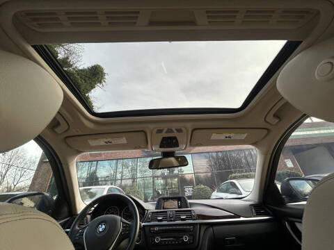 2015 BMW 3 Series 328i