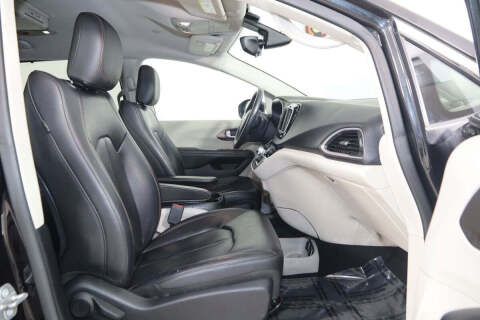 2018 Chrysler Pacifica Touring L