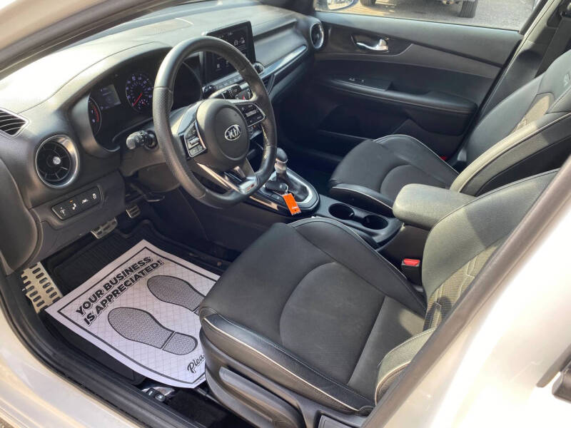 2020 Kia Forte GT Line