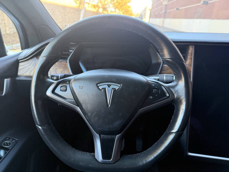 2021 Tesla Model X Long Range Plus