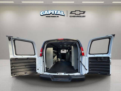 2025 Chevrolet Express 2500