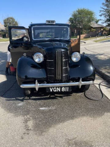 1939 Austin FX3