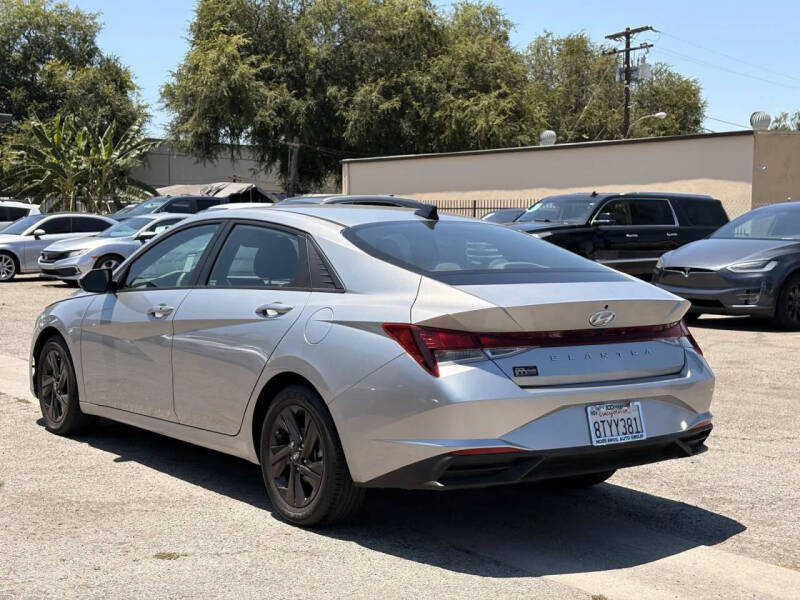 2021 Hyundai Elantra