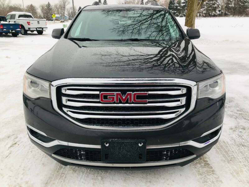 2017 GMC Acadia SLT-1's photo