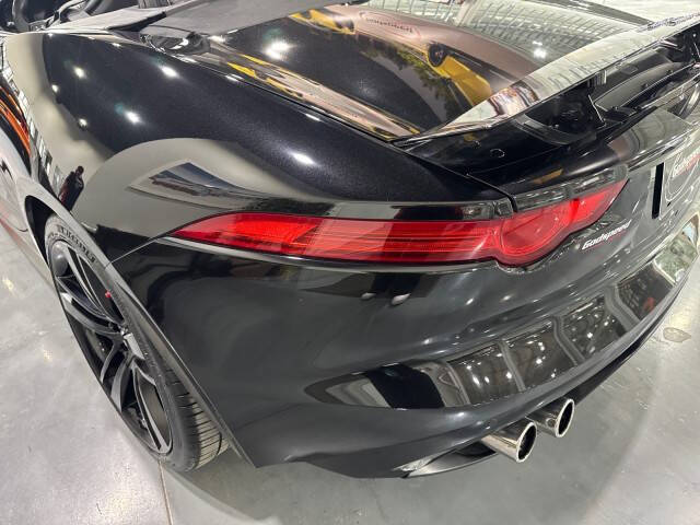 2014 Jaguar F-TYPE V8 S