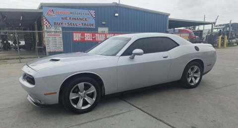 2020 Dodge Challenger SXT