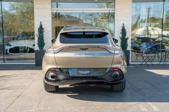 2021 Aston Martin DBX 49
