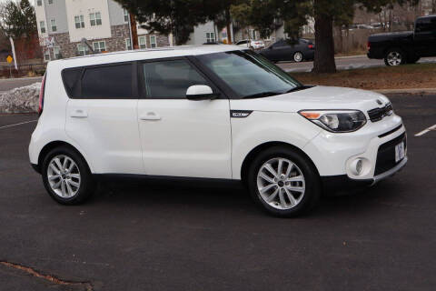 2019 Kia Soul +