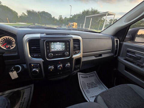 2014 RAM 1500 SLT