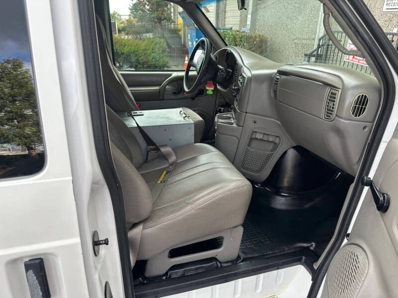 2004 Chevrolet Astro