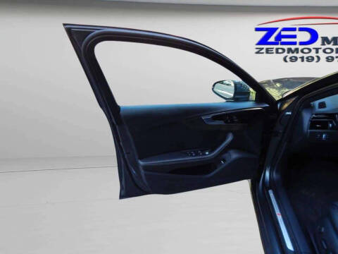 2022 Audi A4 quattro S line Prem Plus 45 TFSI