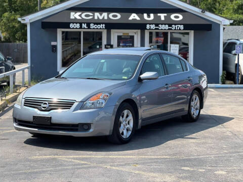 2009 Nissan Altima for sale at KCMO Automotive in Belton MO