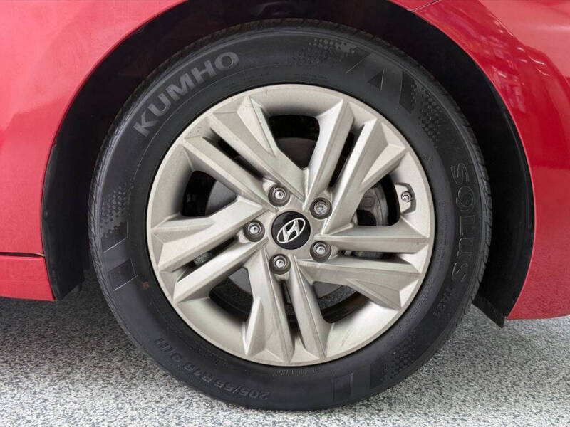 2019 Hyundai Elantra