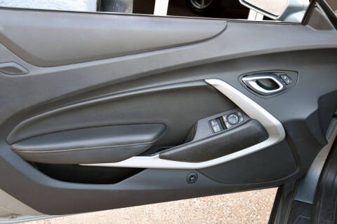 2023 Chevrolet Camaro LT