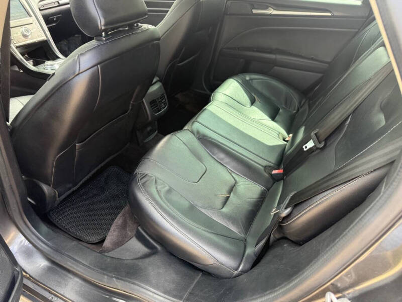 2017 Ford Fusion Titanium