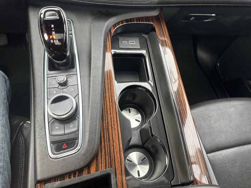 2022 Cadillac Escalade ESV Premium Luxury