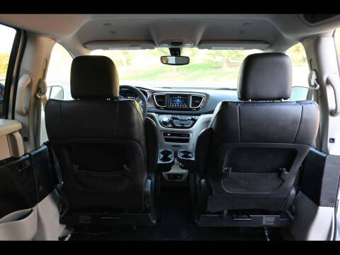 2018 Chrysler Pacifica Touring L