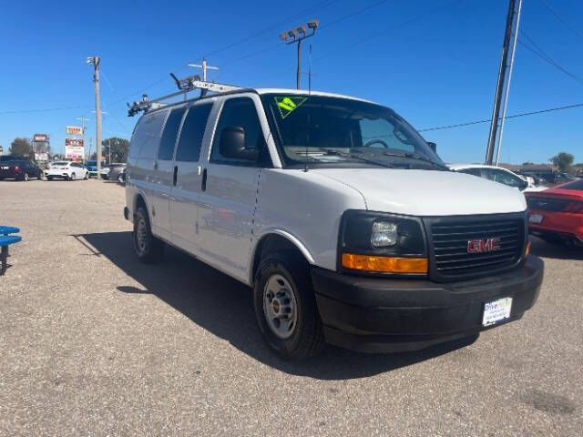 2017 GMC Savana 2500