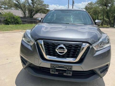 2019 Nissan Kicks S