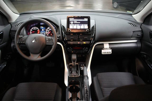 2026 Mitsubishi Eclipse Cross LE