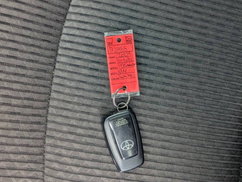 2024 Toyota 4Runner TRD Off-Road