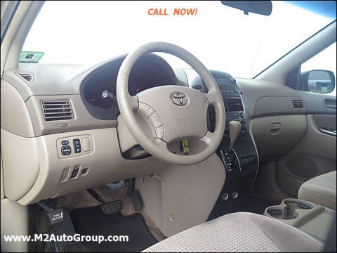2006 Toyota Sienna LE 7 Passenger