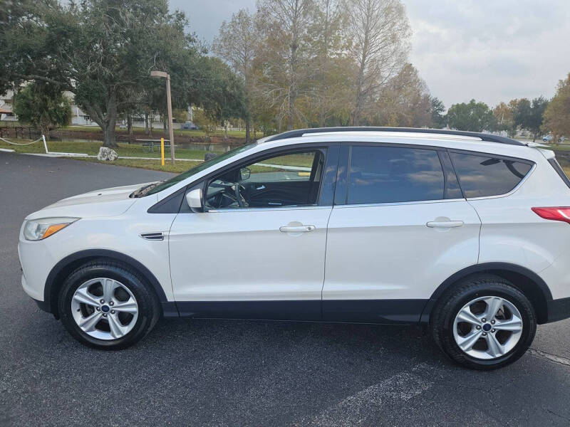 2015 Ford Escape SE