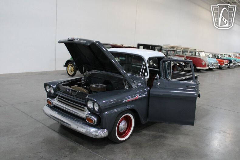 1958 Chevrolet Apache