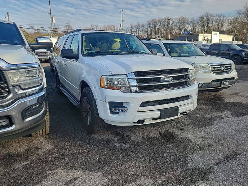 2017 Ford Expedition EL XLT