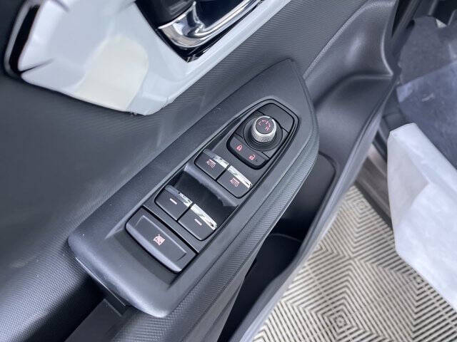 2025 Subaru Forester Limited Hybrid