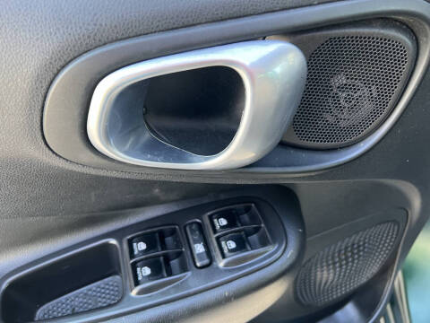 2015 FIAT 500L Trekking