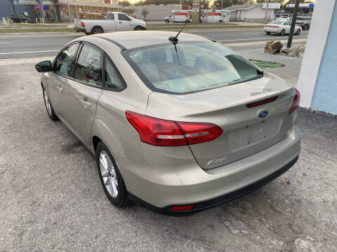 2016 Ford Focus SE
