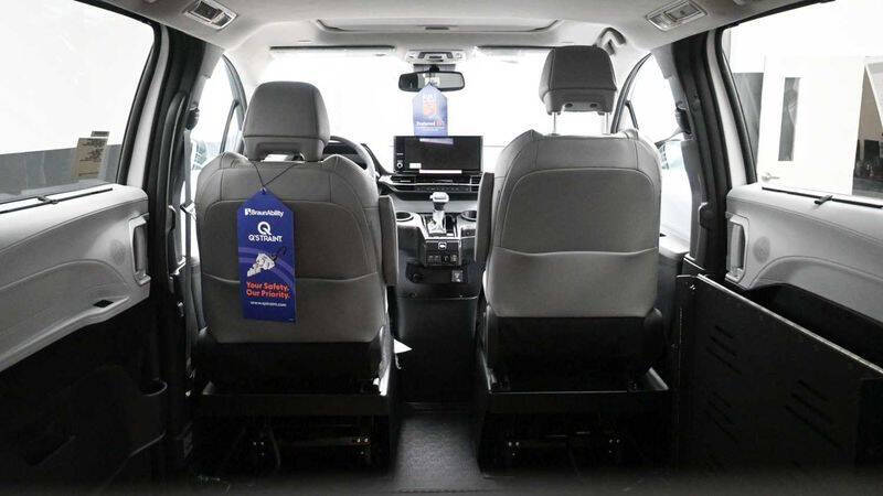 2025 Toyota Sienna XLE 7-Passenger