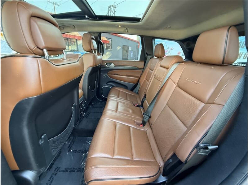 2016 Jeep Grand Cherokee Summit