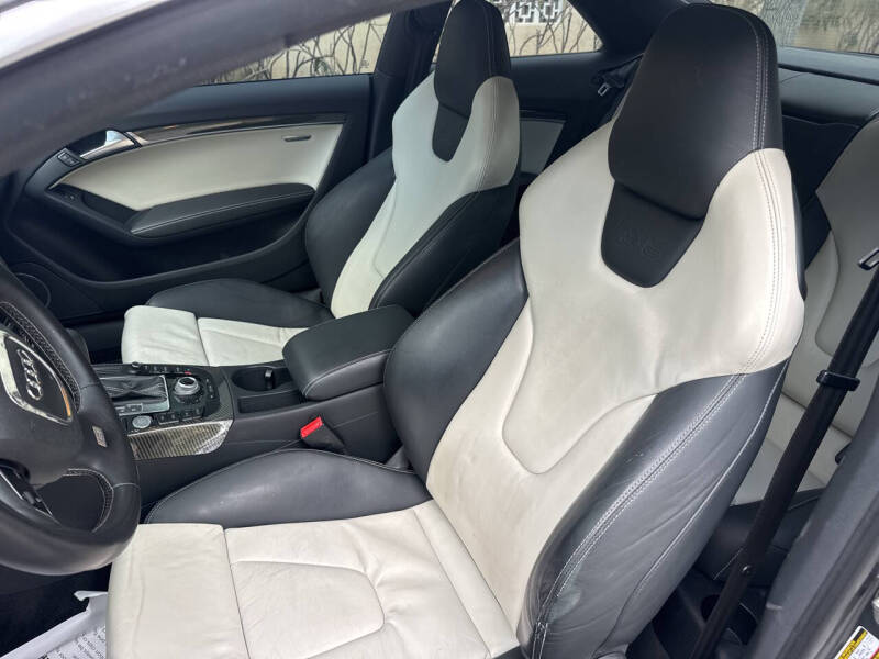 2012 Audi S5 4.2 quattro Prestige