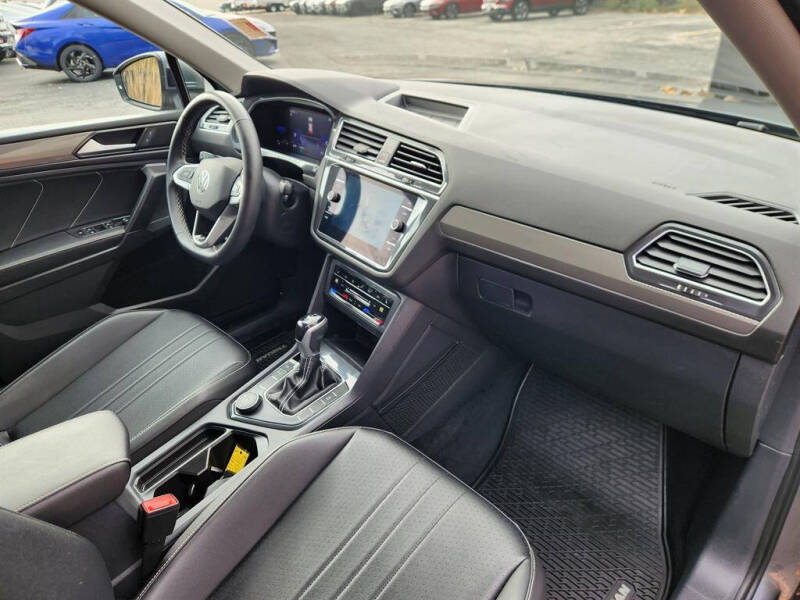 2022 Volkswagen Tiguan SE 4Motion