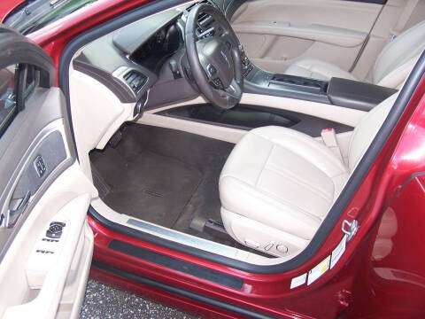 2017 Lincoln MKZ Premiere