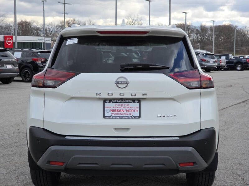 2023 Nissan Rogue SV