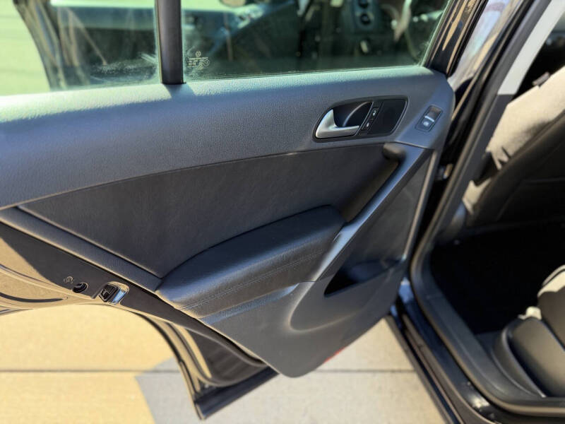 2013 Volkswagen Tiguan SE 4Motion