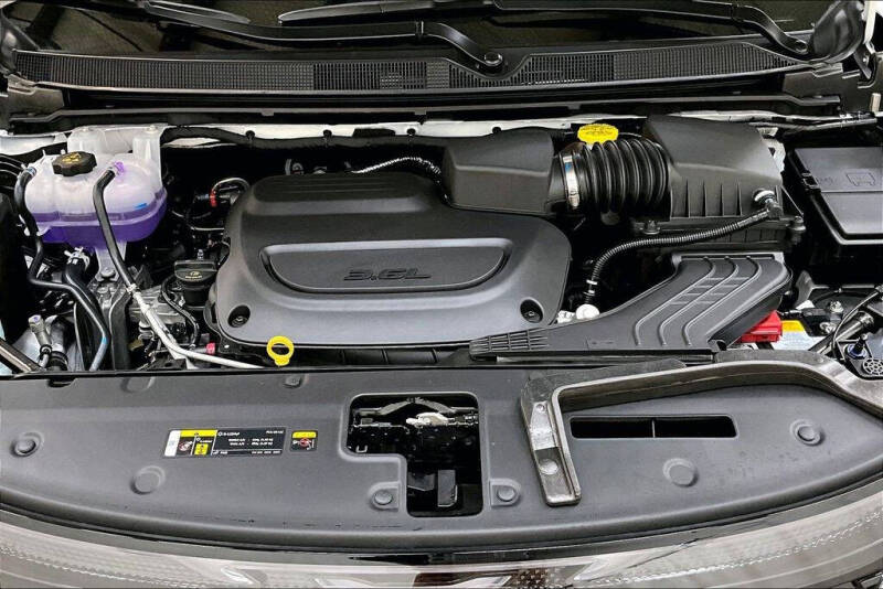 2027 Chrysler Pacifica Pinnacle