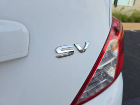 2016 Nissan Versa 1.6 SV