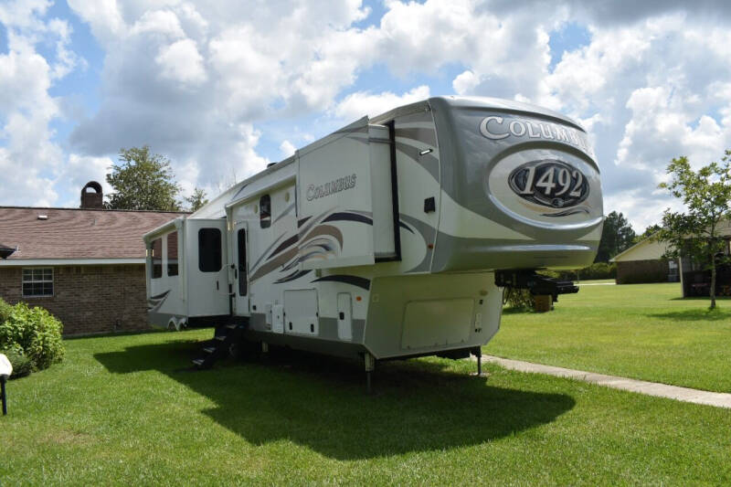 2020 Palomino Columbus 1492 for sale at Gulf Coast Exotic Auto in Biloxi MS