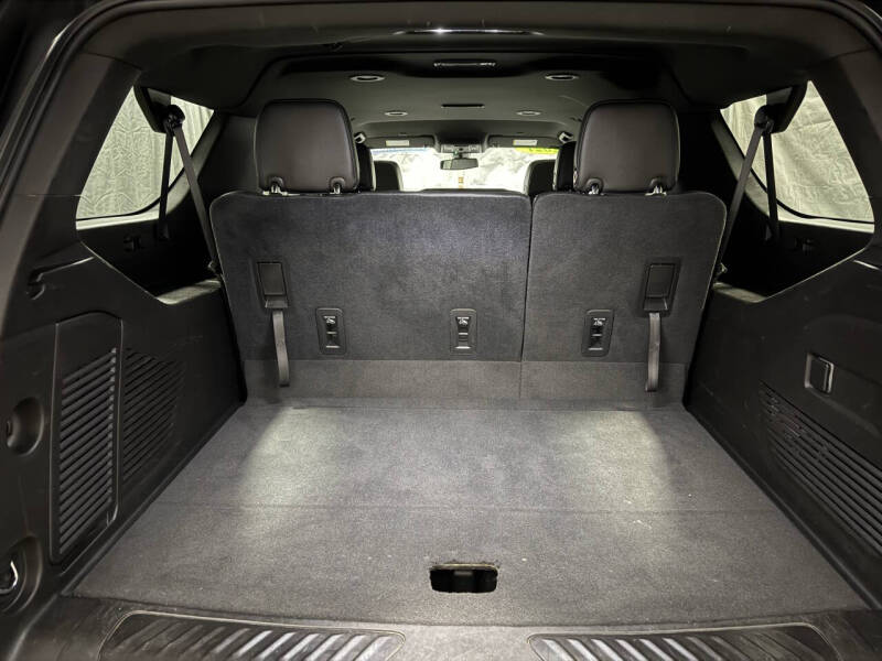 2021 GMC Yukon XL SLT