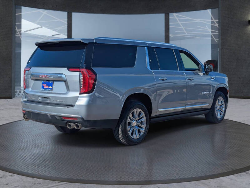 2024 GMC Yukon XL Denali